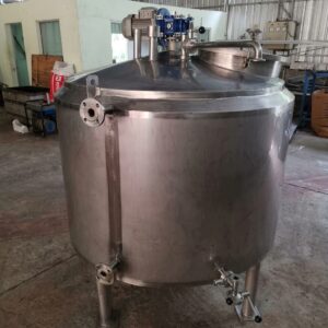 Custom Jacketed Mixing Tanks